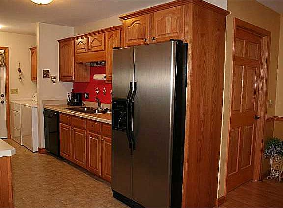 4th image of 1710 Daniel Dr
