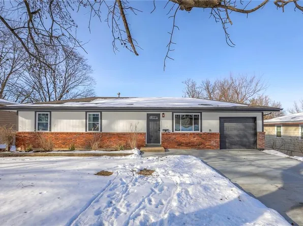 7708 NE 53rd St, Kansas City, MO 64119