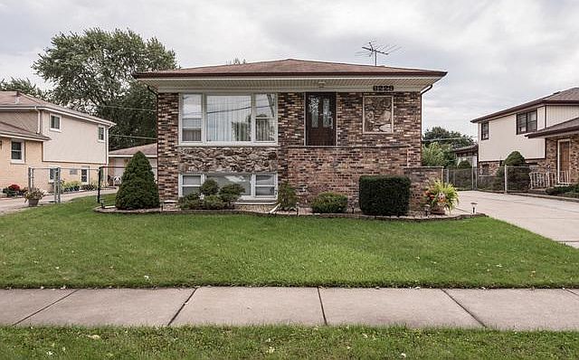 1st image of 6229 W 91st St