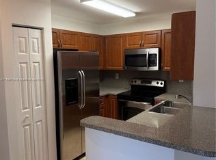 906 SW 143rd Ave #502, Hollywood, FL 33027