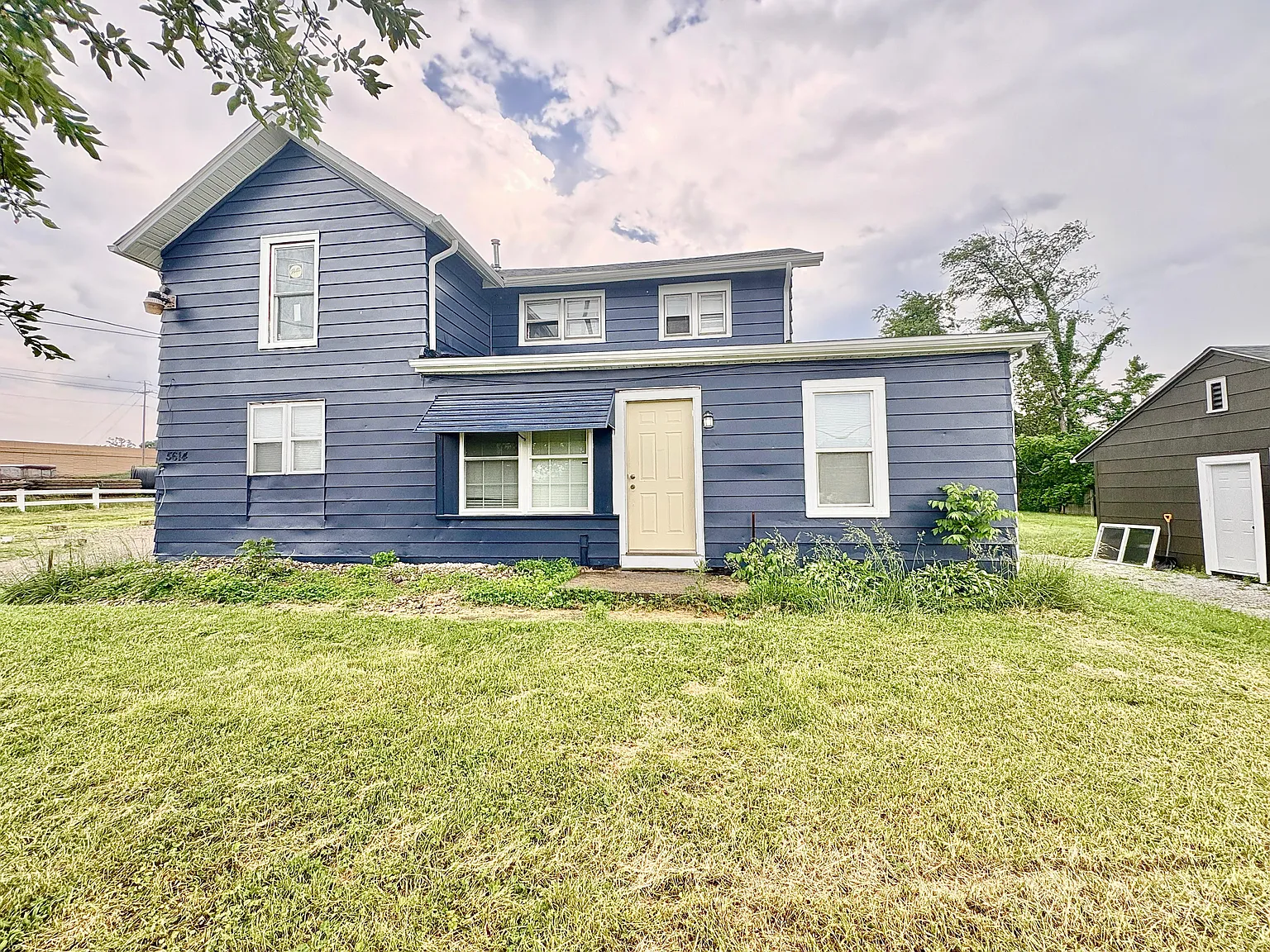 2 bed, $1,150 — Photo 1