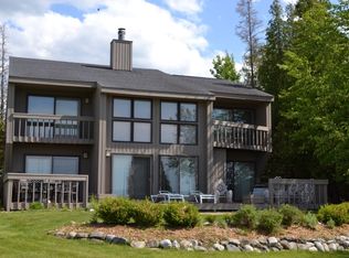 4000 Hemingway Pointe Club Rd UNIT 12, East Jordan, MI 49727