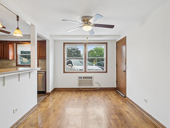 4th image of 6567 N Harlem Ave APT 1W
