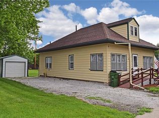 303 15th St, Boone, IA 50036