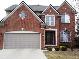 49794 Whitehall, Utica, MI