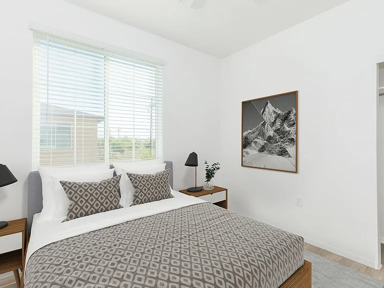 San Luciano Townhomes — Photo 34