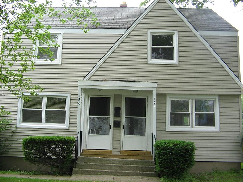 1st image of 730 Taunton Pl