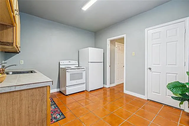 4707 Baudin St — Photo 7