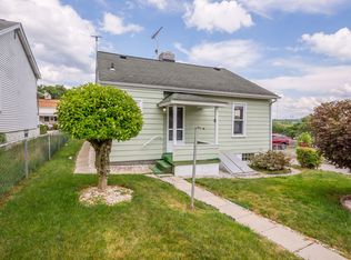 307 College St, Verona, PA 15147