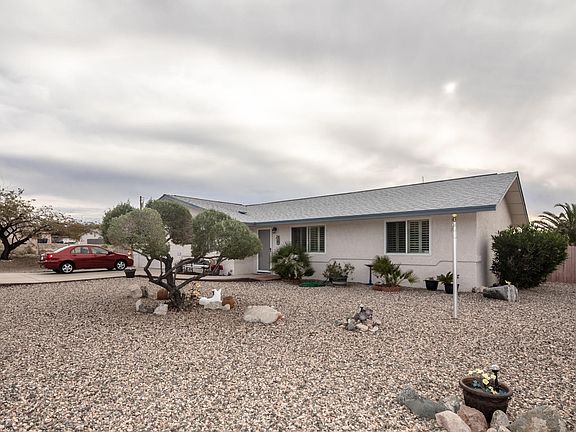 5th image of 801 Fiesta Way