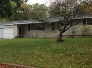 950 7th St, Port Edwards, WI 54469