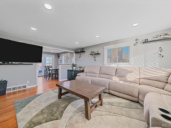 4th image of 10367 Monterey Circle