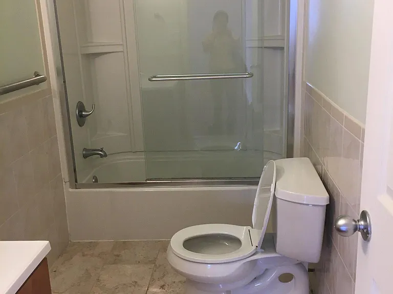 1638 South St #4 — Photo 15