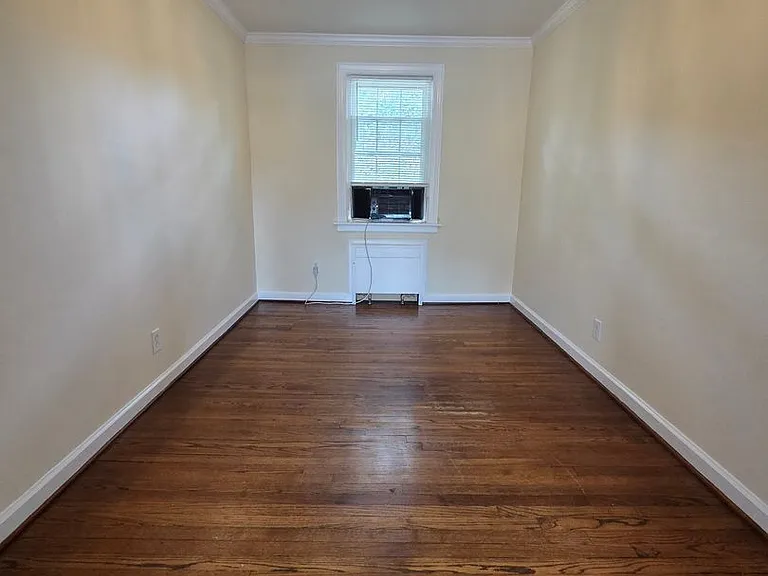 7420 Hampton Blvd — Photo 9