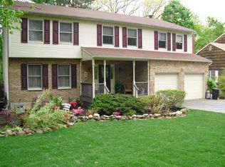 10 Alcott Rd, Mahwah, NJ 07430