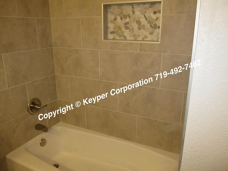 2nd upper level bathroom