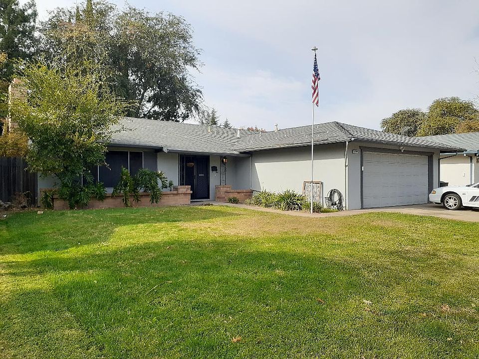 2nd image of 2704 Escobar Way