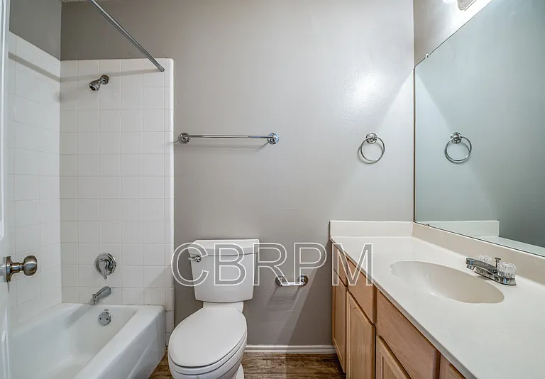 5308 Kenosha Ave — Photo 21