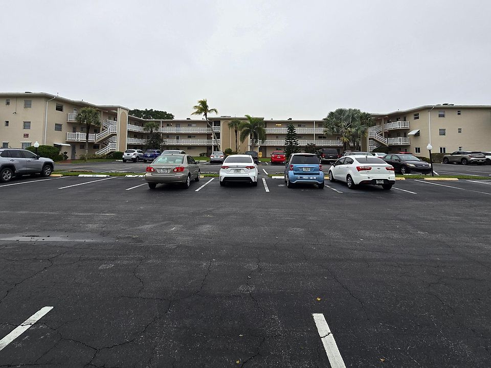 1st image of 2682 Garden Drive S #309