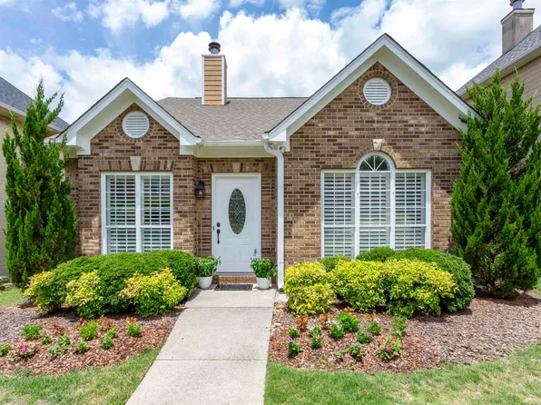 120 Warwick Cir, Alabaster, AL 35007