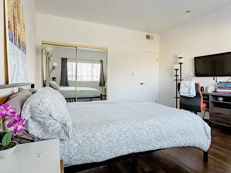 14245 Dickens St #107 — Photo 13