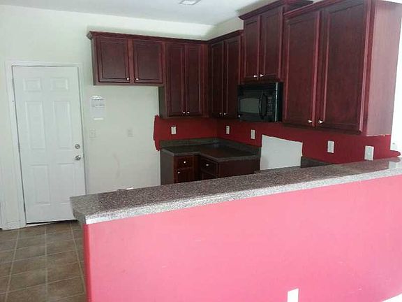 2nd image of 5223 Timber Hills Dr