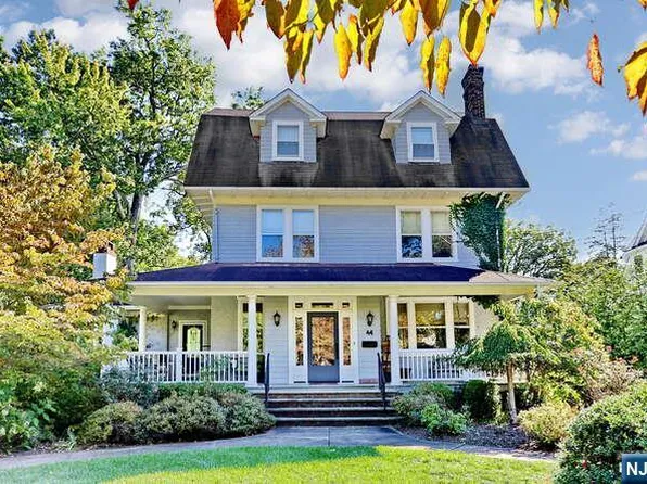 44 Fairmount Rd, Ridgewood, NJ 07450