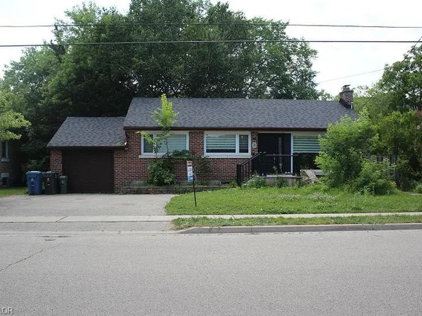 8 Marlborough Rd, Guelph, ON N1E 3X2