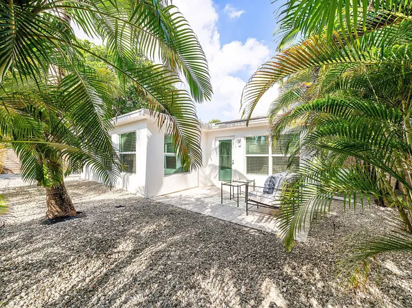 226 NE 5th Ter #2, Delray Beach, FL 33444