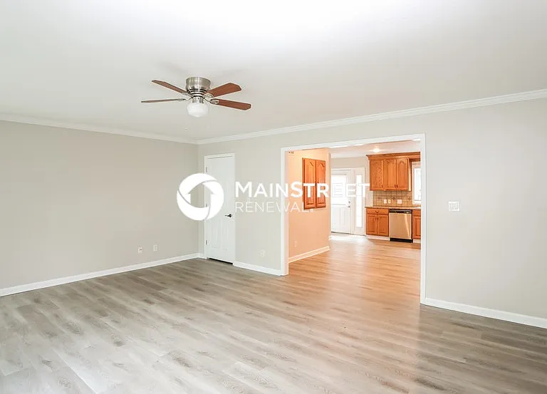410 N Eugene Field Rd — Photo 6