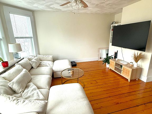 4th image of 44 Marine Rd #2