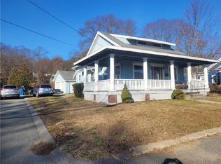 1012 Smithfield Ave, Lincoln, RI 02865