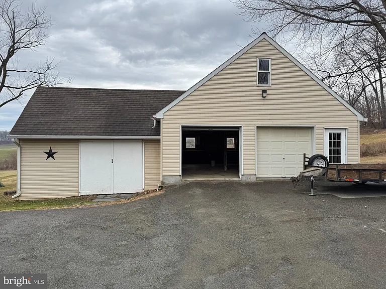 1009 Dry Wells Rd — Photo 16