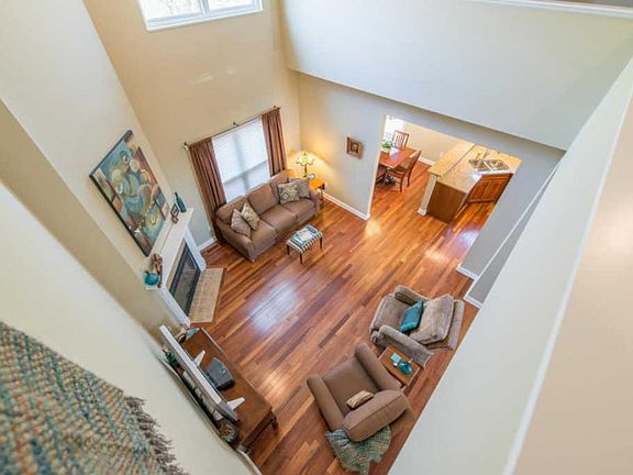 4th image of 5584 Hardwell Dr