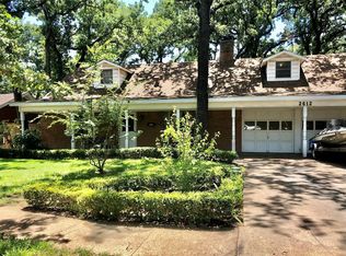 2612 Yorkshire St, Irving, TX 75061