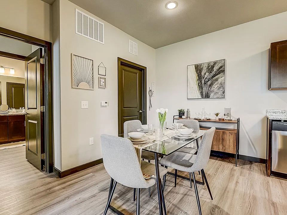 Cozy Dining Nook