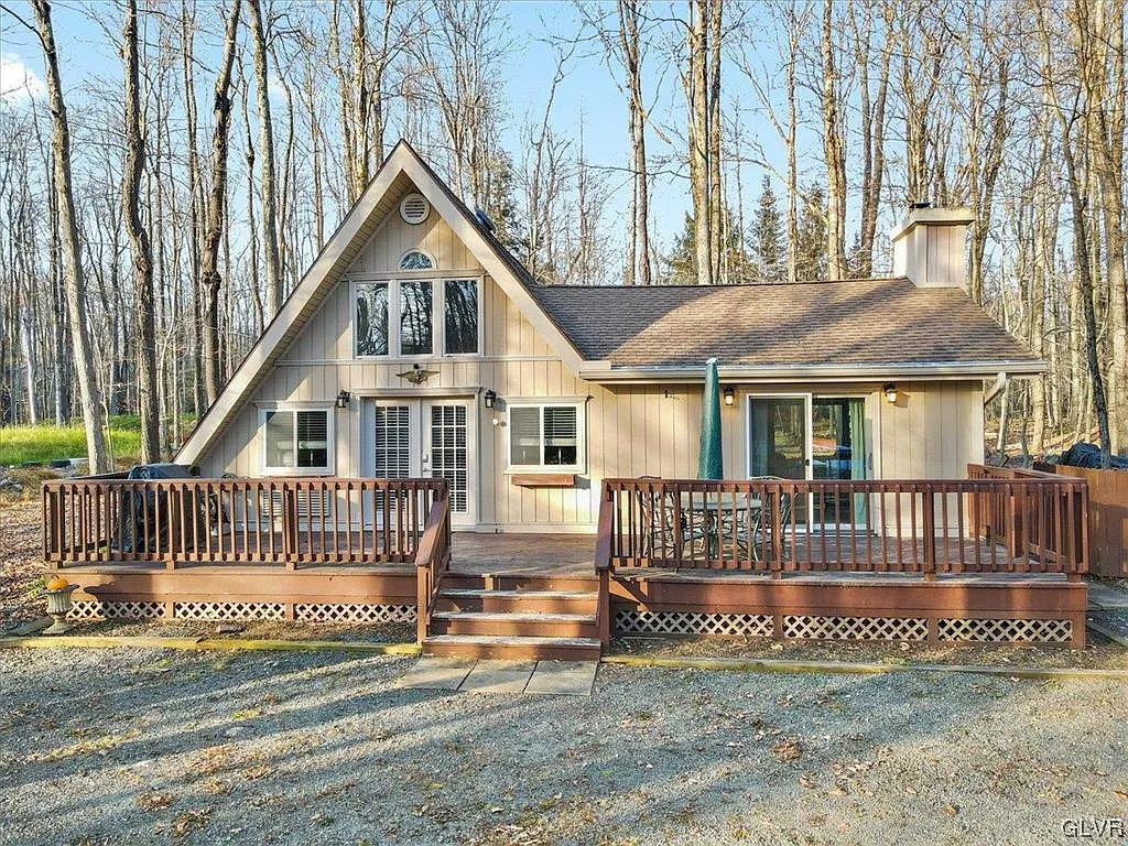 133 Gross Dr photo 1