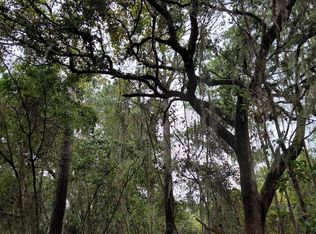 21 Fort Fremont Ct N, Saint Helena Island, SC 29920