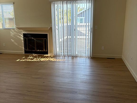 4th image of 422B Upham St