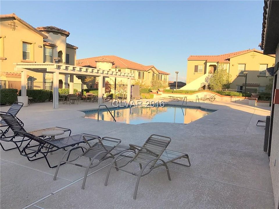 2nd image of 50 Aura De Blanco St Unit 17102