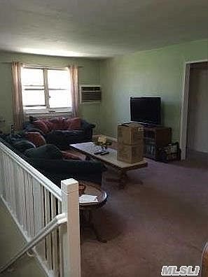 2nd image of 22624 Kingsbury Ave