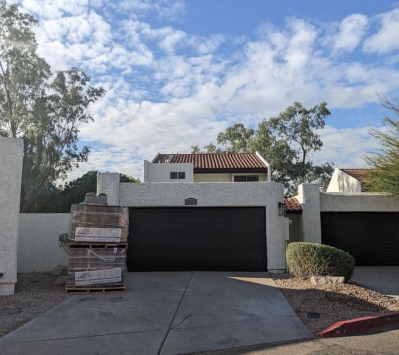 1st image of 1544 S River Dr
