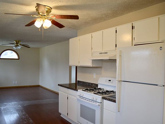 5th image of 3012 Green Dale Dr