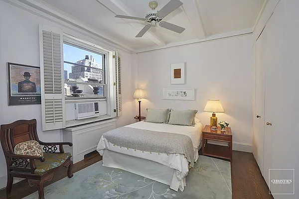 Sold by Christie's International Real Estate Group, LLC | media 14