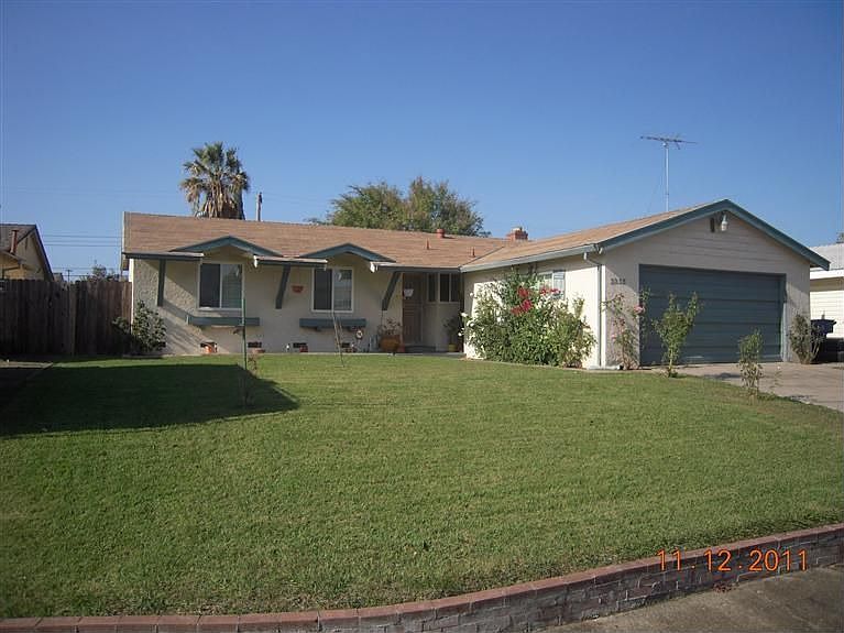 2nd image of 2238 Craig Ave