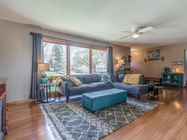 502 N 21st St, Bismarck, ND 58501