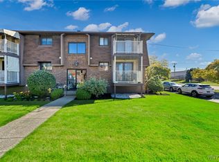 3956 Ridge Lea Rd APT A, Amherst, NY 14228