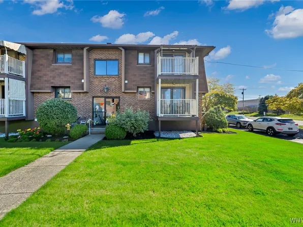 3956 Ridge Lea Rd APT A, Amherst, NY 14228