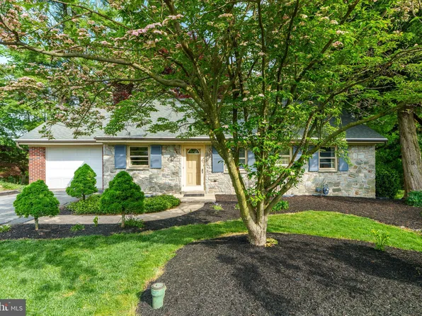 112 Spring House Rd, Lancaster, PA 17603
