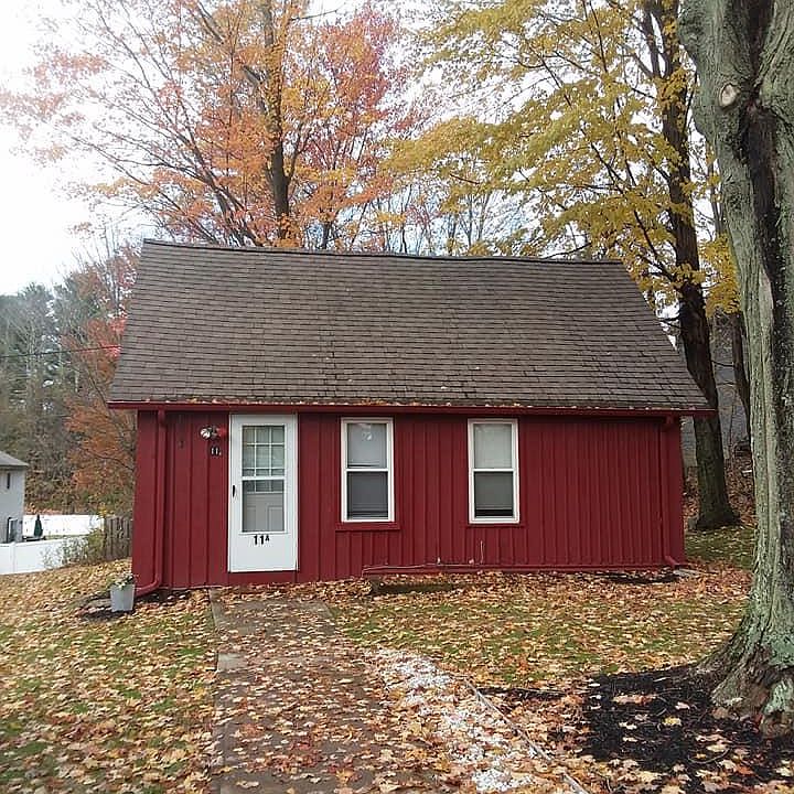 1st image of 11 Skinner Rd #11A